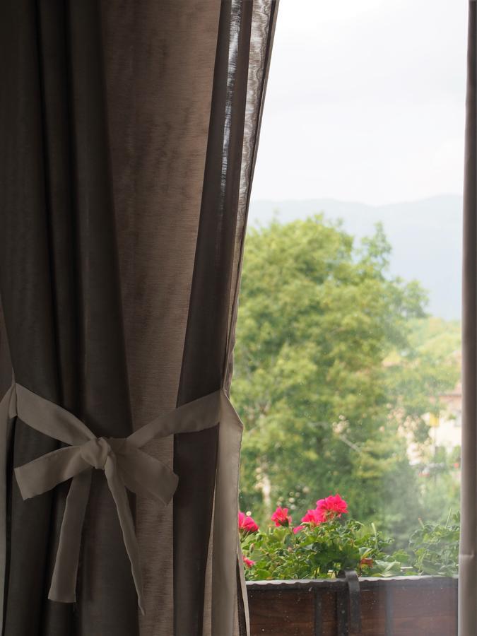 Bed and Breakfast Les Lumieres De Geneve Grilly Екстер'єр фото