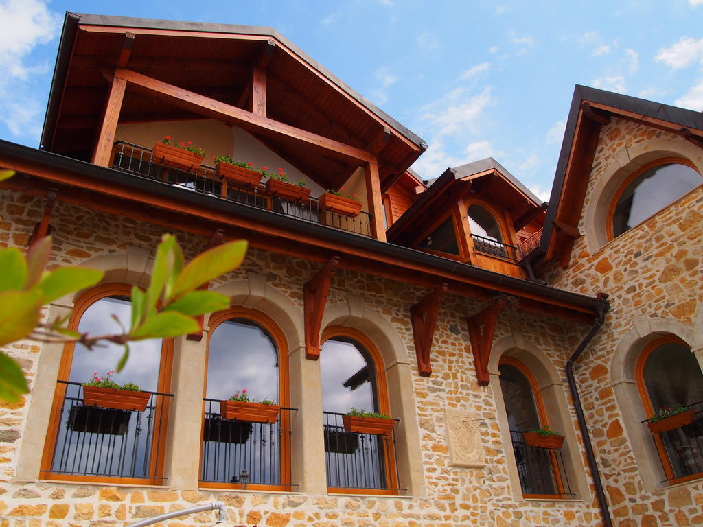Bed and Breakfast Les Lumieres De Geneve Grilly Екстер'єр фото