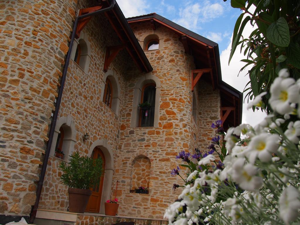 Bed and Breakfast Les Lumieres De Geneve Grilly Екстер'єр фото