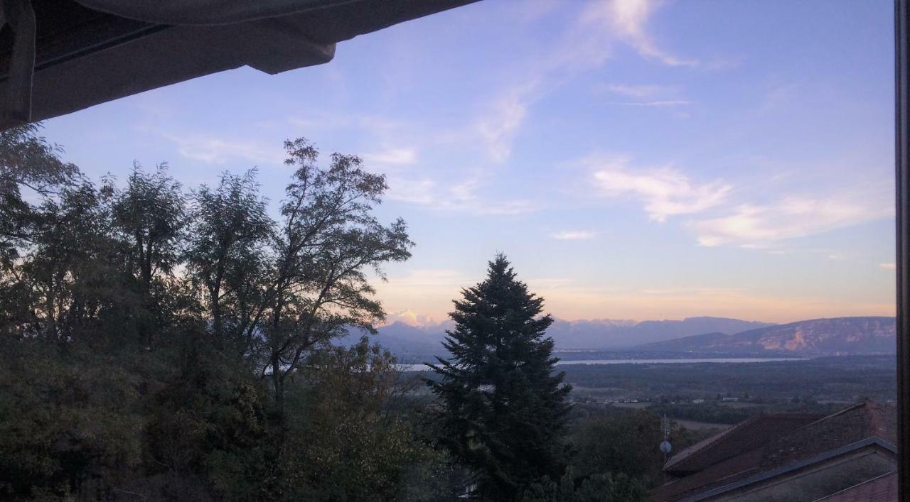 Bed and Breakfast Les Lumieres De Geneve Grilly Екстер'єр фото